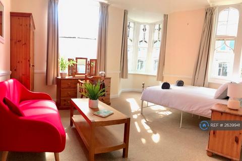 3 bedroom flat to rent, Digby Chambers, Bournemouth, BH1
