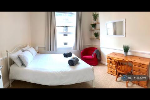 3 bedroom flat to rent, Digby Chambers, Bournemouth, BH1