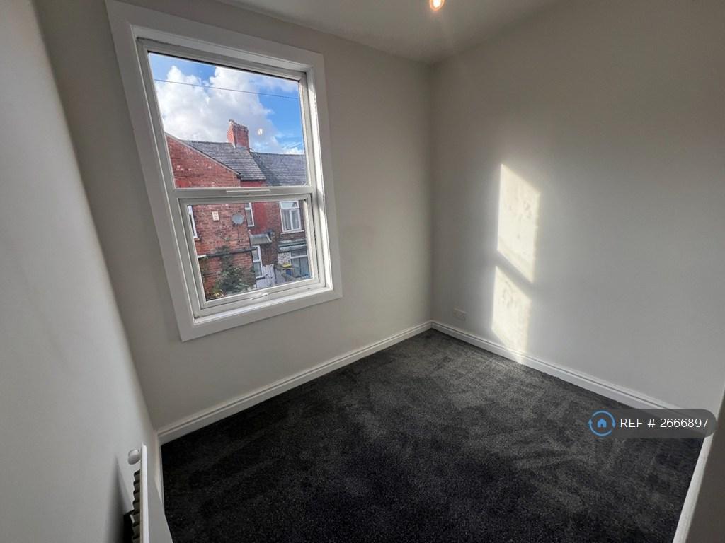 Rear Bedroom
