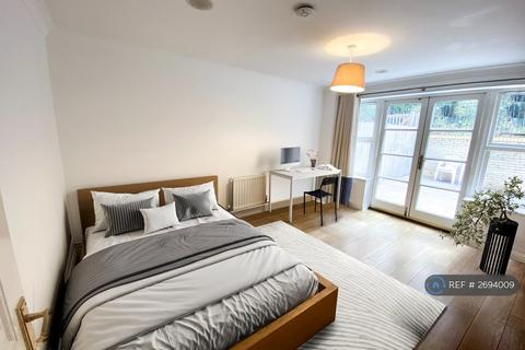 undefined, Albany Gardens, Colchester, CO2