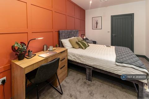 1 bedroom in a house share to rent, Timson Street, Failsworth, Manchester, M35