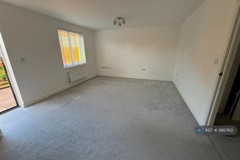 2 bedroom semi-detached house to rent, Christabel Close, Ebbsfleet Valley, Swanscombe, DA10