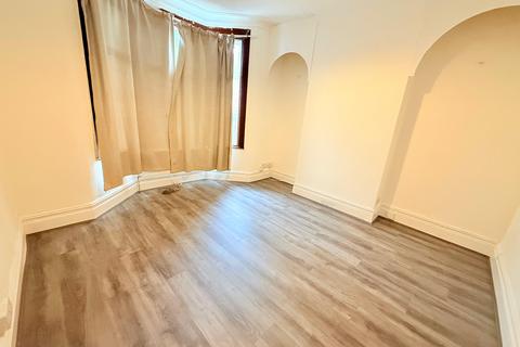 undefined, Highbury Gardens, Ilford IG3