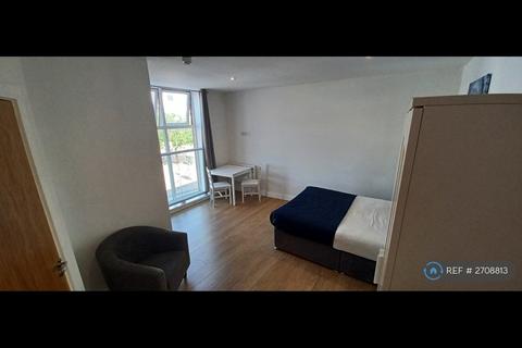 Studio to rent, Trinity Point, Stoke-On-Trent, ST1