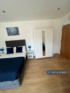 Studio to rent, Trinity Point, Stoke-On-Trent, ST1