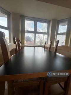 2 bedroom flat to rent, St. Josephs Court, Gabalfa, Cardiff, CF14