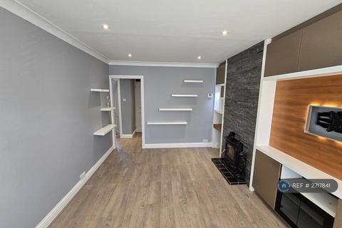 2 bedroom maisonette to rent, Errol Gardens, New Malden, KT3