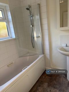 1 bedroom flat to rent, Bassingham Road, London, SW18