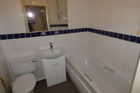 undefined, Buckland Parade, Basingstoke RG22