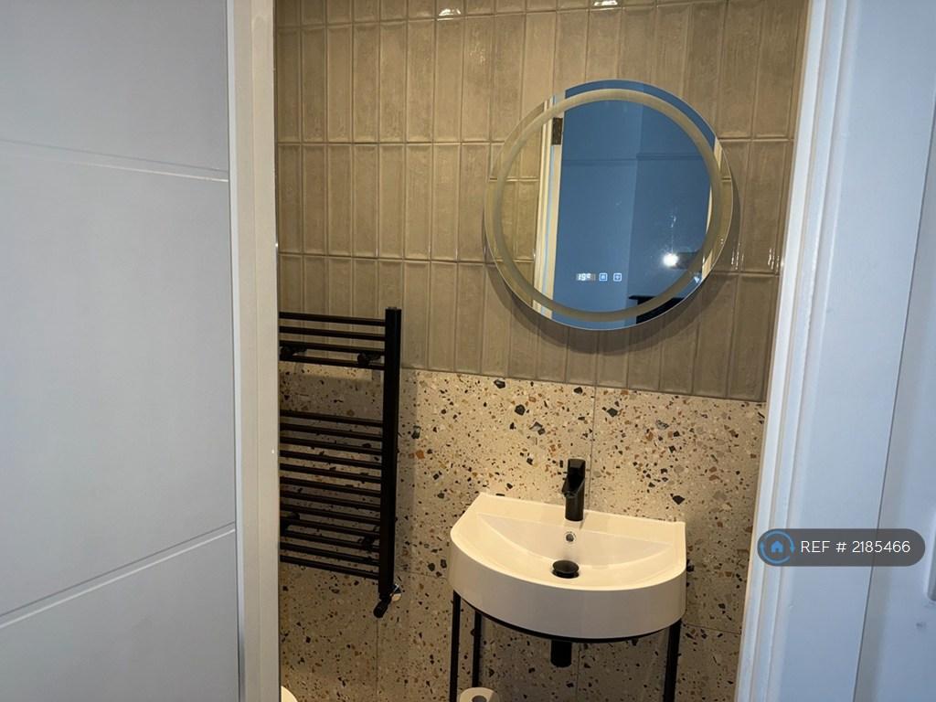 Toilet Sink