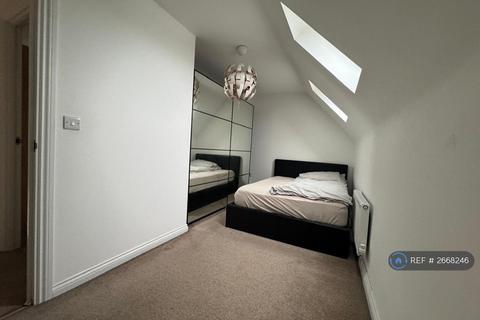 undefined, Shropshire Close, Walsall, WS2
