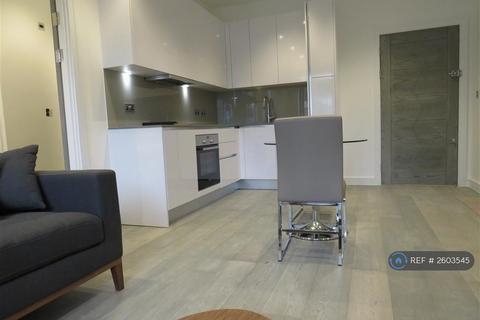 1 bedroom flat to rent, Brickfield Court, Slough, SL1