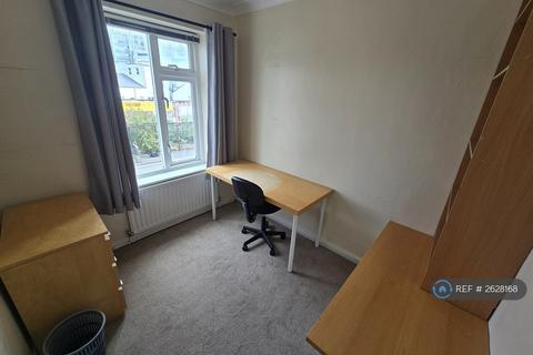 undefined, Wellington Street, Newcastle Upon Tyne, NE4