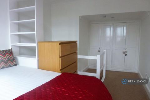 1 bedroom flat to rent, Hammersmith Grove, London, W6