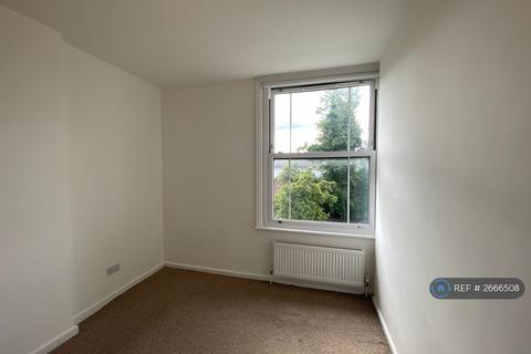 undefined, Holmesdale Road, London, SE25