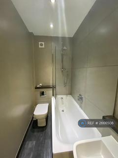 undefined, Holmesdale Road, London, SE25