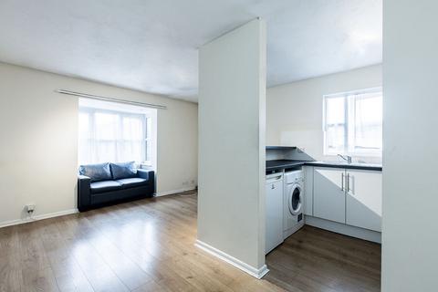 undefined, 9 Conifer Way Sudbury Avenue