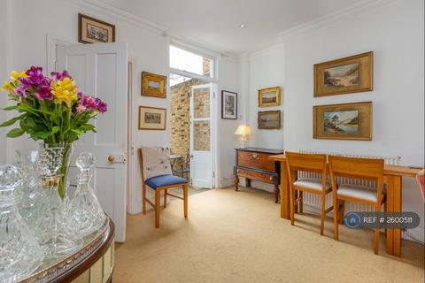 undefined, Tyenham Rd, London, SW11