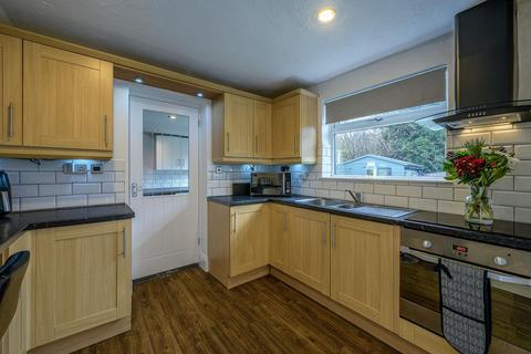 undefined, Chelford Crescent, Kingswinford, DY6 8PB