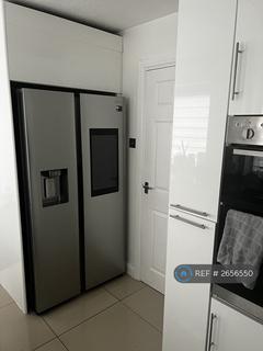 3 bedroom end of terrace house to rent, Northampton, Northampton, NN3