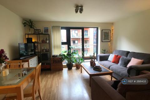 1 bedroom flat to rent, Windsor Court, London, E3