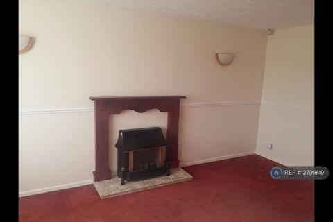 3 bedroom semi-detached house to rent, Discovery Close, West Midlands, DY4