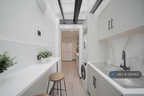 undefined, Jeffery Street, Gillingham, ME7