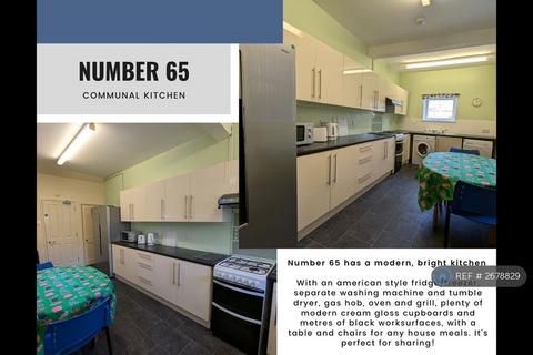4 bedroom terraced house to rent, Sir Thomas Whites Road, Coventry, CV5