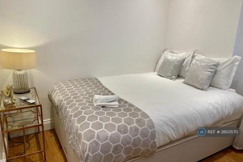 undefined, Bed, Brighton & Hove, BN1