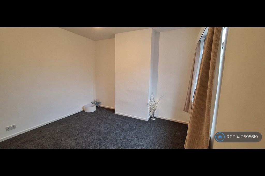 Rear Bedroom 2
