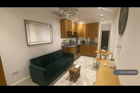 undefined, Ashbourne Road, London, W5