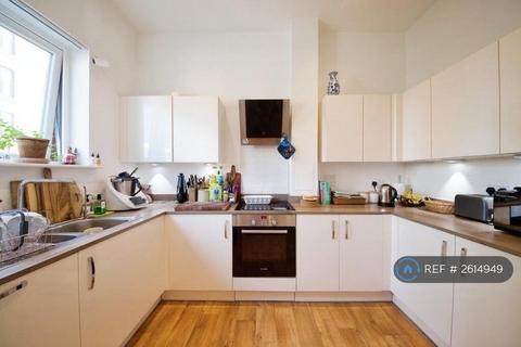 undefined, Colwell Crescent, Enfield, EN3