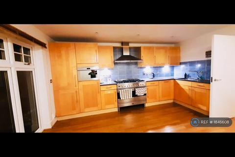 undefined, Avondale Road, South Croydon, CR2