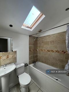 2 bedroom flat to rent, Dunstans Road, London, SE22