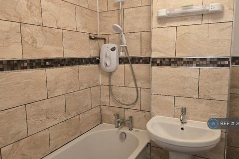 1 bedroom flat to rent, Stratford, London, E15