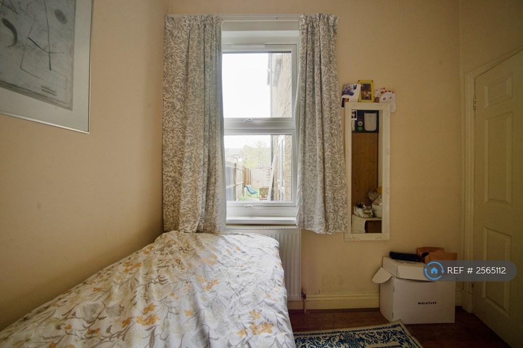 Single Bedroom