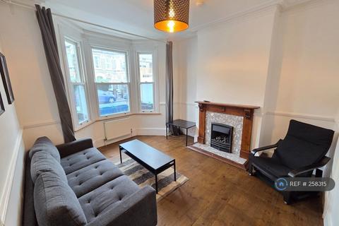 undefined, Elcot Avenue, London, SE15
