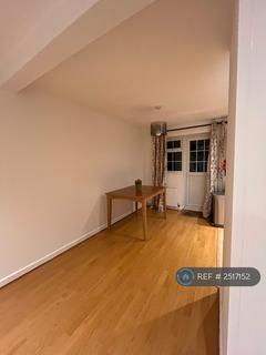 3 bedroom terraced house to rent, Ashdales, St Albans, AL1