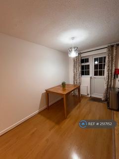 3 bedroom terraced house to rent, Ashdales, St Albans, AL1