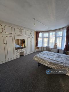undefined, Berkshire Gardens, London, N13