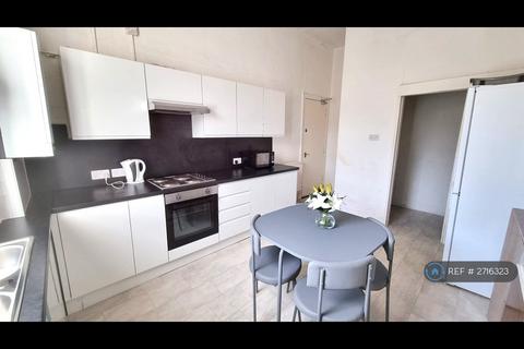 undefined, Woodlands Road, Glasgow, G3