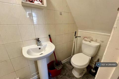 undefined, Cromwell Road, Hounslow, TW3