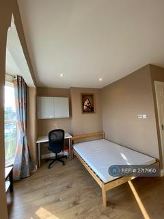 5 bedroom semi-detached house to rent, Broadlands Road, Southampton, SO17