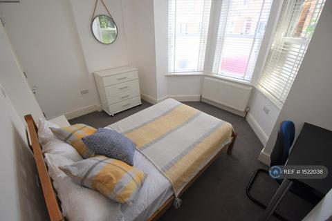 undefined, Donnington Road, Reading, RG1