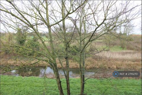 undefined, Pentelow Gardens, Feltham, TW14