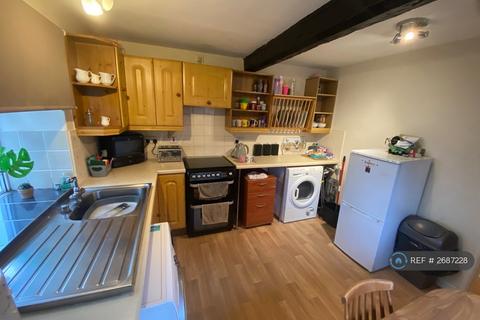 2 bedroom semi-detached house to rent, Church Street, Ross-On-Wye, HR9