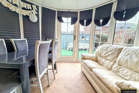 undefined, Royal Oak Drive, Wickford