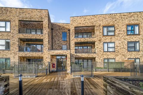 2 bedroom apartment for sale, Adit Road, Erith