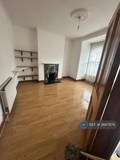 4 bedroom terraced house to rent, Verdant Lane, London, SE6