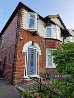 4 bedroom semi-detached house to rent, Hilton Lane, Prestwich, Manchester, M25
